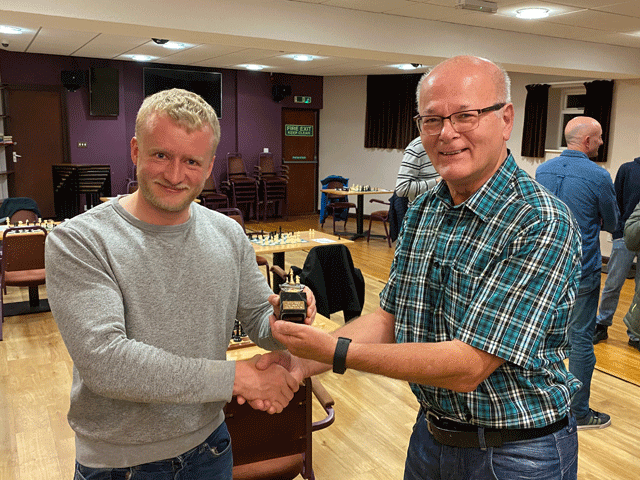 The Division B player of the year was won by Arthur Doble (South Hams).  Tony Tatam presented the trophy to Arthur the following evening at the South Hams club.